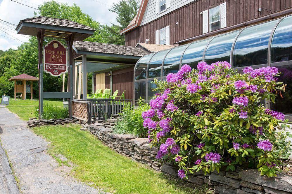 Pine Hill Arms Hotel Dış mekan fotoğraf
