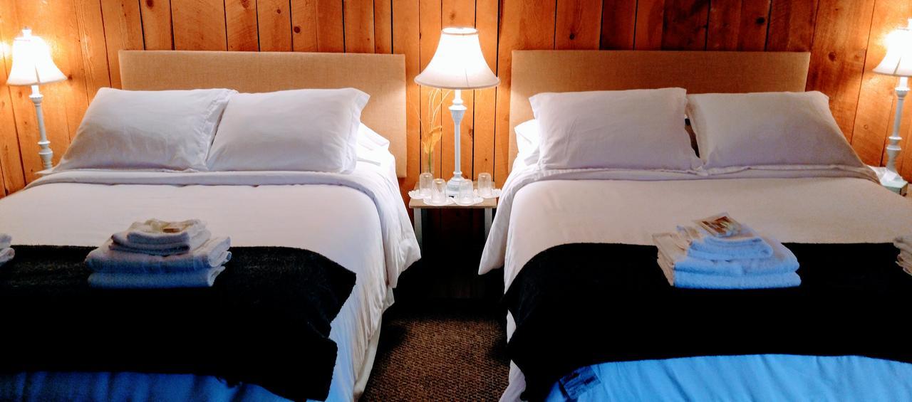 Pine Hill Arms Hotel Dış mekan fotoğraf