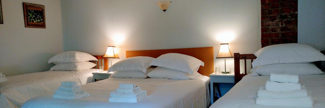 Pine Hill Arms Hotel Dış mekan fotoğraf